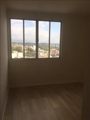 Apartamento para aluguel em Centro