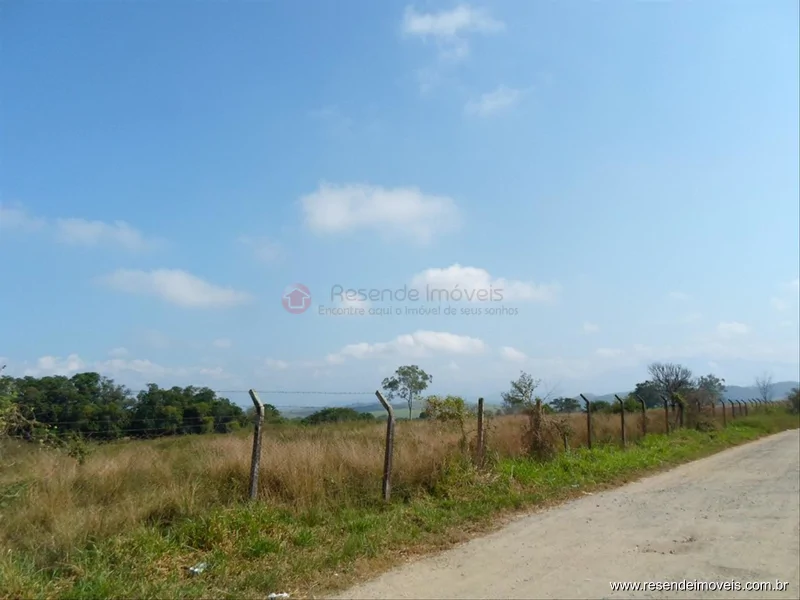 Foto 7 de 16 - Área comum para venda em Fazenda da Barra