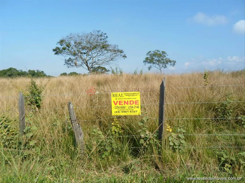 Foto 6 de 16 - Área comum para venda em Fazenda da Barra