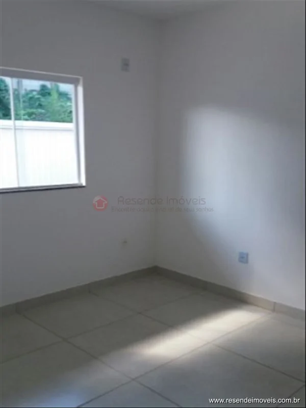Foto 5 de 8 - Apartamento para aluguel em Morada do Castelo