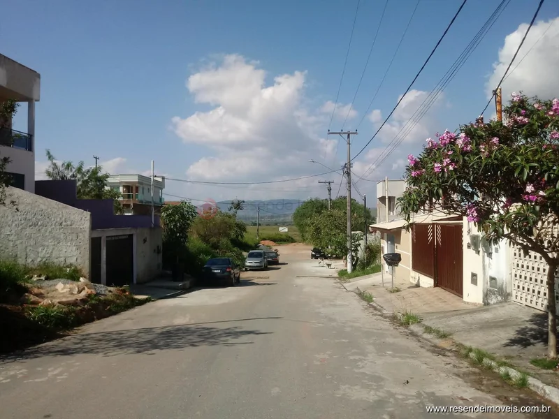 Foto 1 de 6 - Terreno para venda em Monet