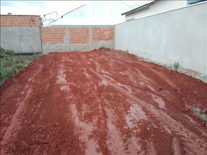 Terreno para venda em Jardim Aliança II