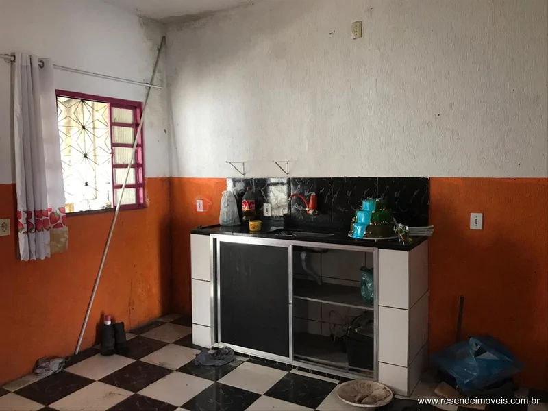 Foto 3 de 7 - Casa comercial para venda em Morada do Contorno