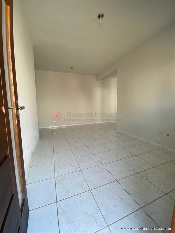 Foto 3 de 15 - Casa para aluguel em Morada da Barra