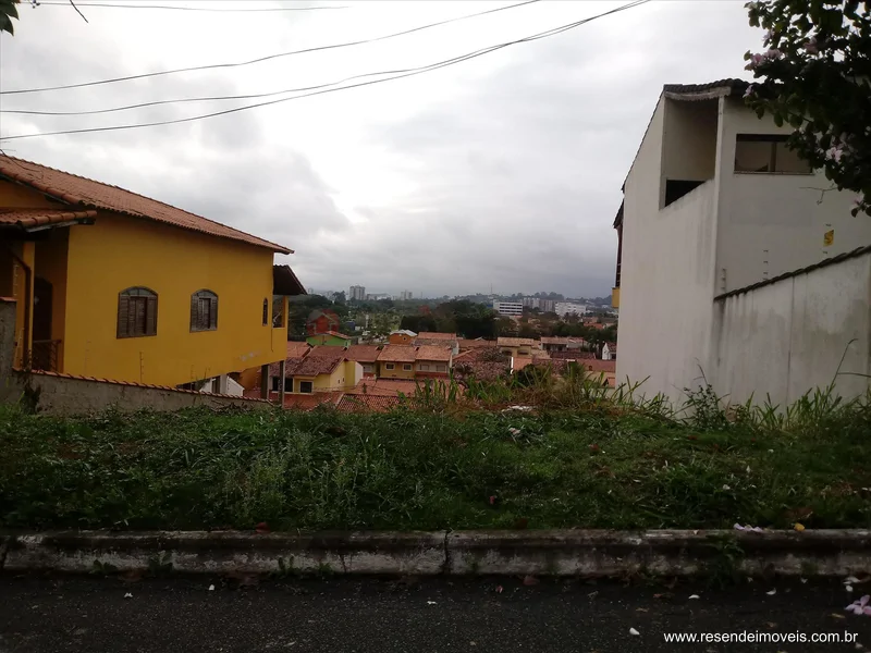 Foto 2 de 3 - Terreno para venda em Morada da Colina