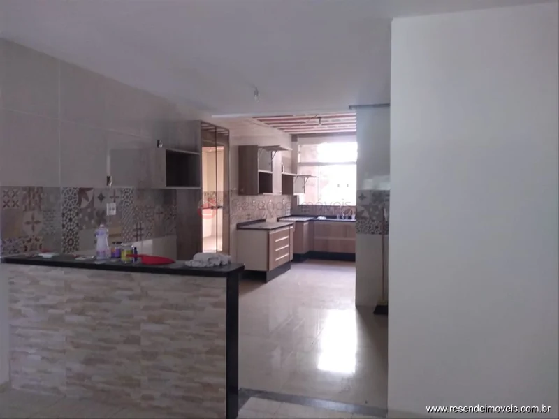 Foto 1 de 18 - Casa para venda em Morada da Montanha