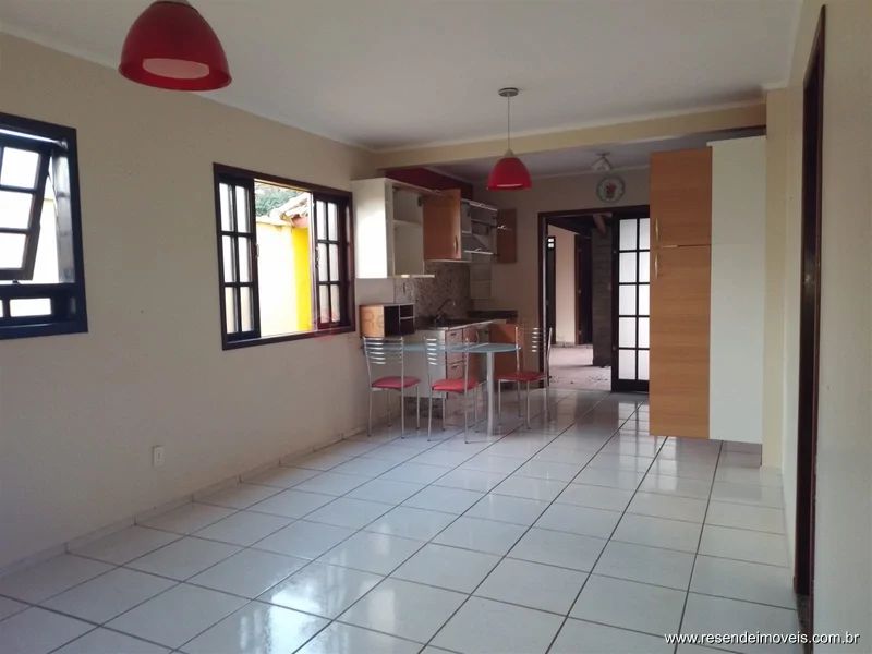 Foto 11 de 16 - Casa para venda em Vila Verde