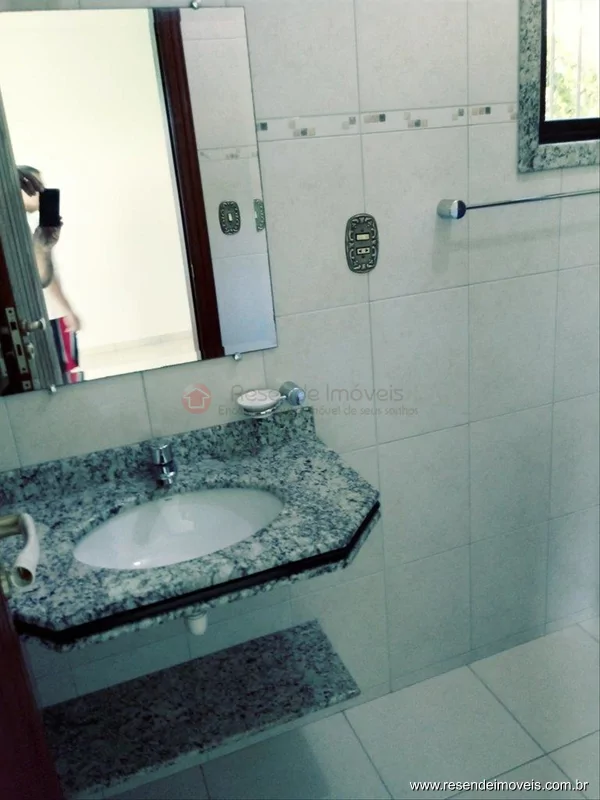 Foto 23 de 40 - Casa para venda em Jardim Brasília