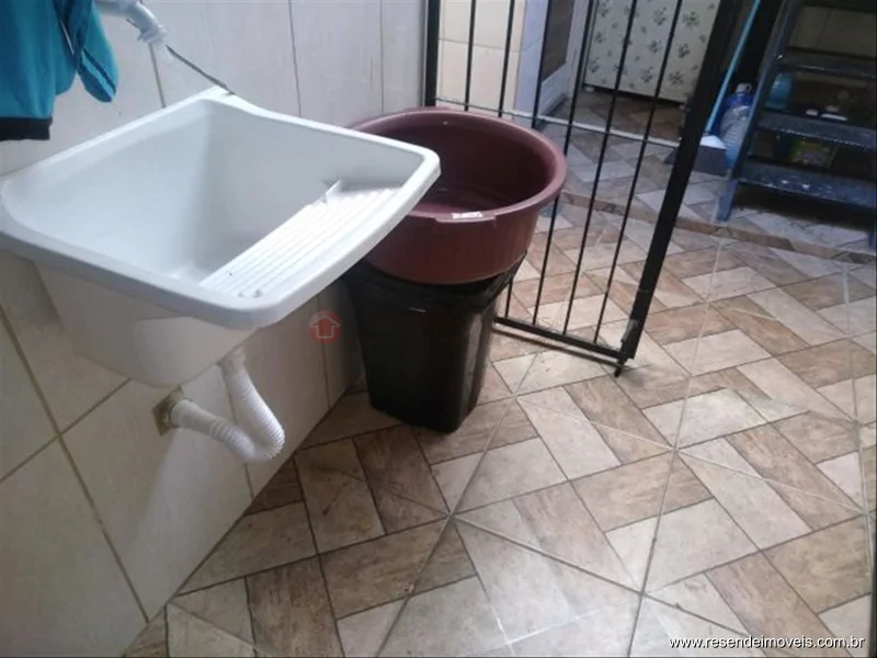 Foto 13 de 19 - Casa para venda em Morada da Montanha