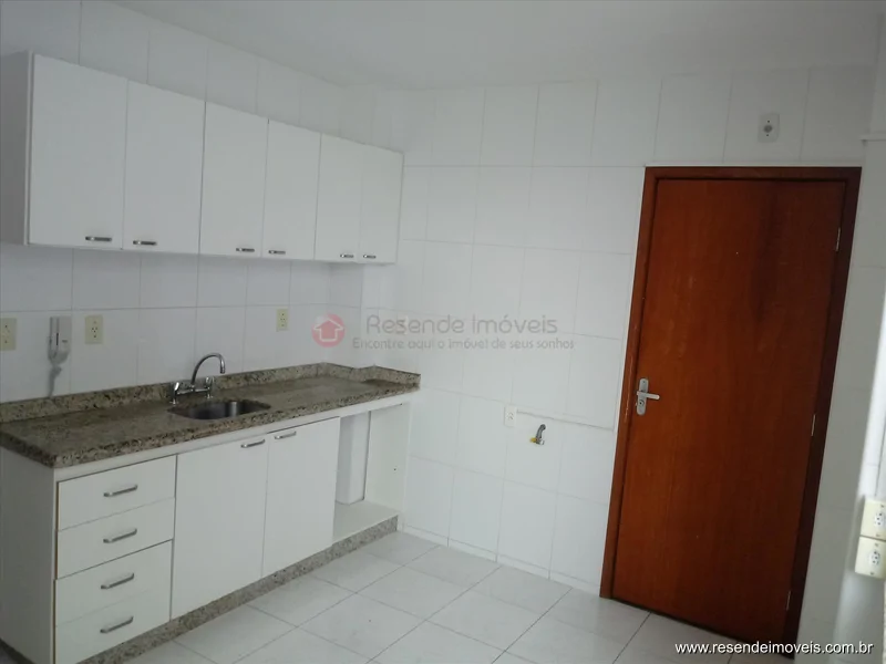 Foto 6 de 24 - Apartamento para venda em Morada do Castelo