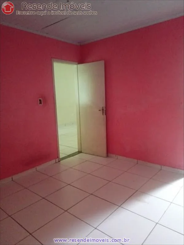 Foto 5 de 9 - Casa para aluguel em Morada do Contorno