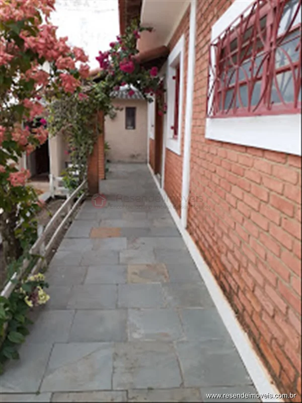 Foto 2 de 64 - Casa para venda em Montese