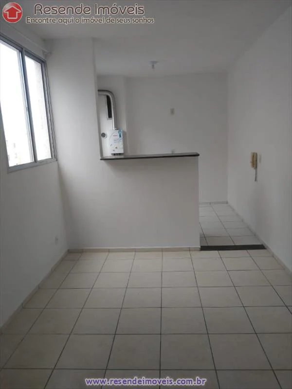 Foto 2 de 11 - Apartamento para venda em Alambari