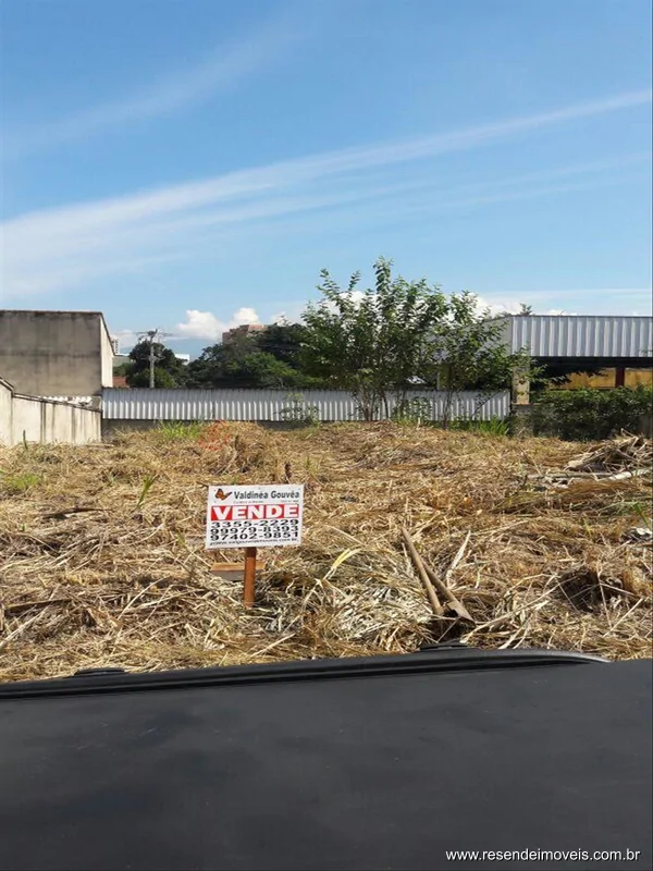 Foto 1 de 4 - Terreno para venda em Montese