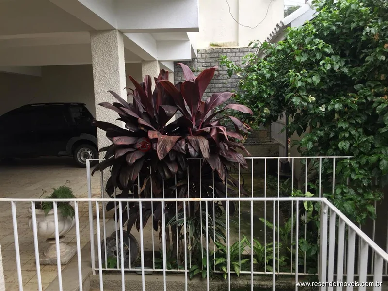 Foto 12 de 25 - Casa para venda e aluguel em Centro