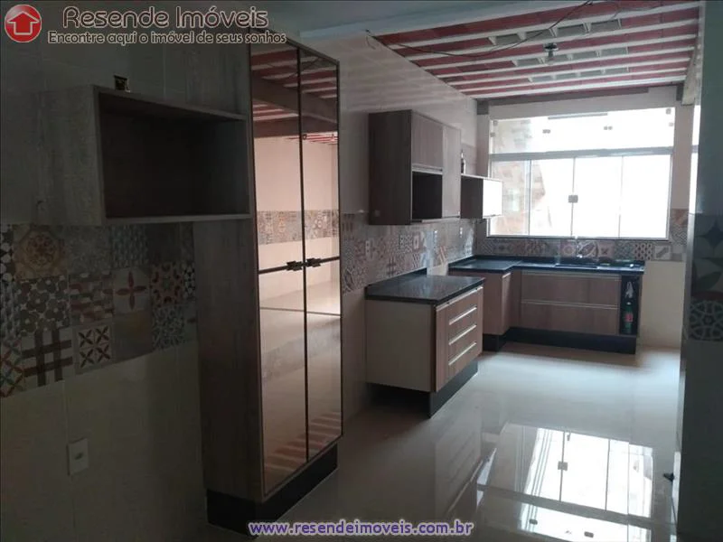 Foto 35 de 39 - Casa para venda em Morada da Montanha