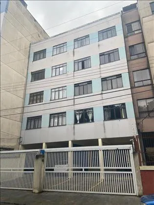 Apartamento para aluguel em Comercial