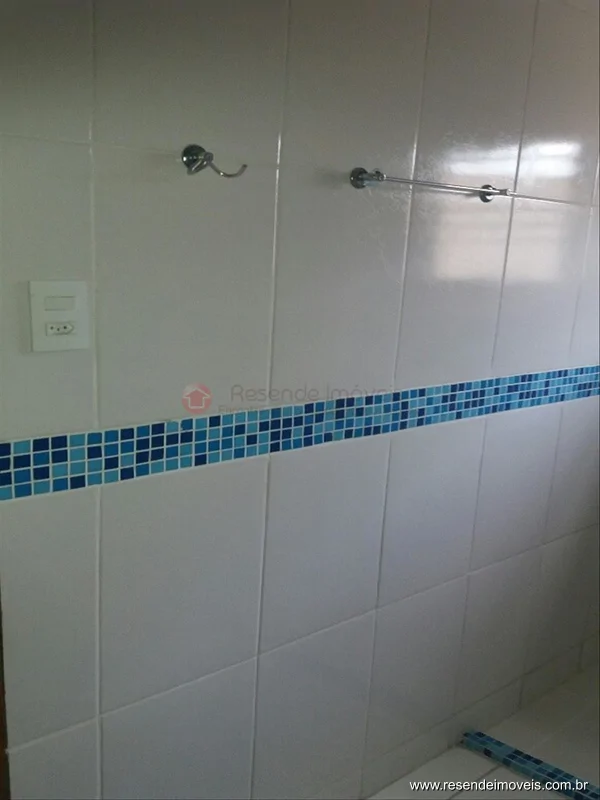 Foto 6 de 18 - Casa comercial para venda em Vila Julieta