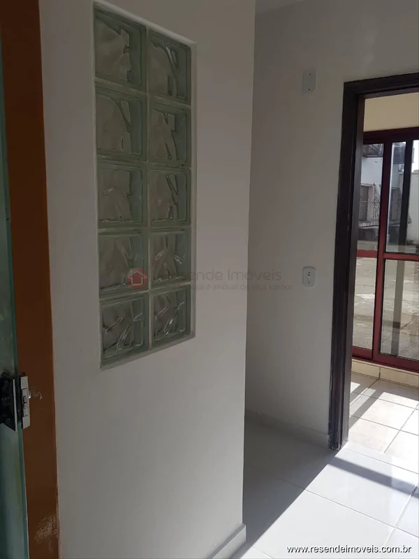 Foto 4 de 21 - Sala Comercial para venda e aluguel em Jardim Tropical