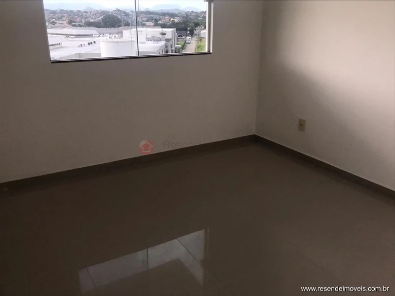 Foto 2 de 17 - Cobertura para venda em Morada do Castelo