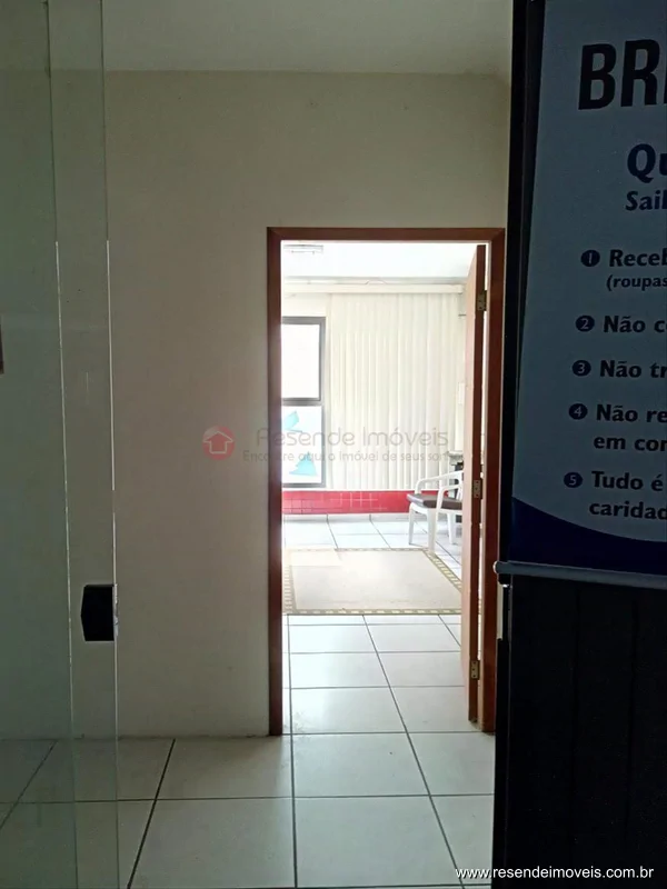 Foto 1 de 2 - Sala Comercial para venda em Manejo