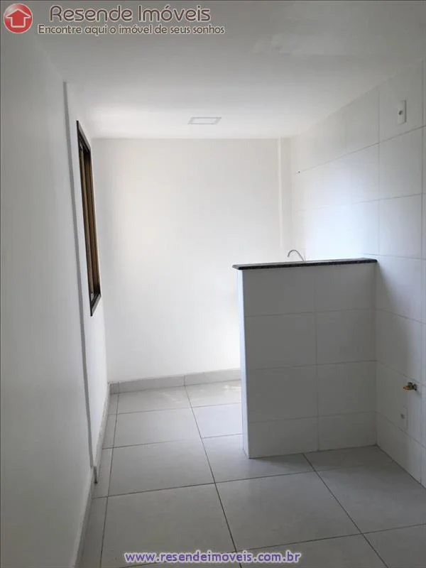 Foto 1 de 7 - Apartamento para aluguel em Montese