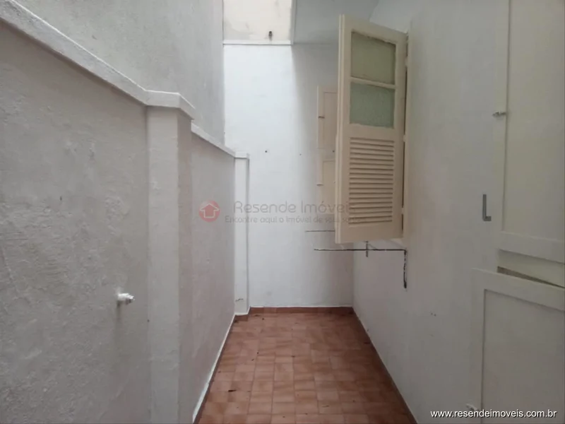 Foto 2 de 6 - Casa para aluguel em Centro