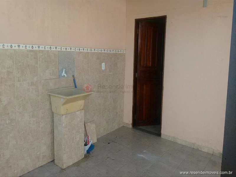 Foto 10 de 16 - Casa para venda e aluguel em Monet