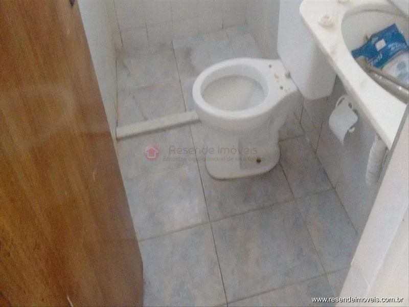 Foto 15 de 16 - Casa para venda e aluguel em Monet