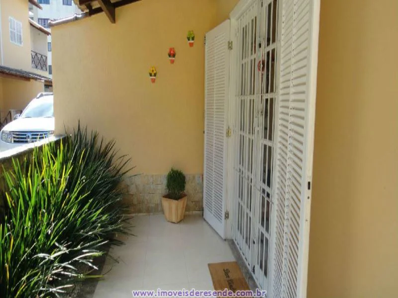 Foto 2 de 11 - Casa para venda em Liberdade