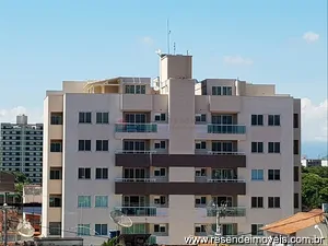 Cobertura para venda em Manejo