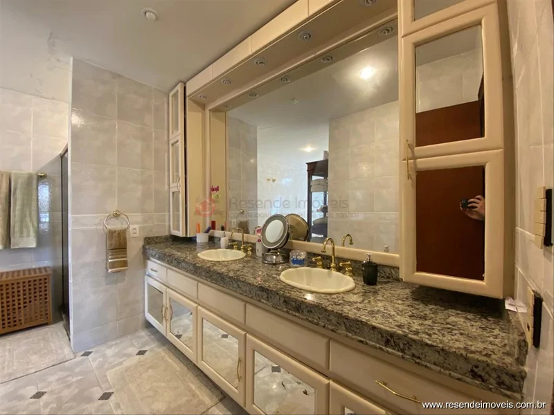 Foto 10 de 30 - Casa para venda em Jardim Brasília