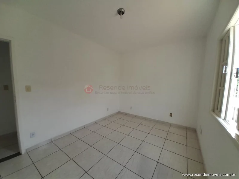 Foto 6 de 33 - Casa para aluguel em Montese