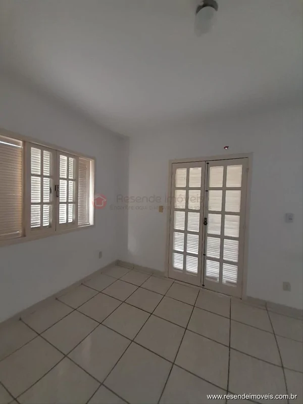 Foto 31 de 33 - Casa para aluguel em Montese