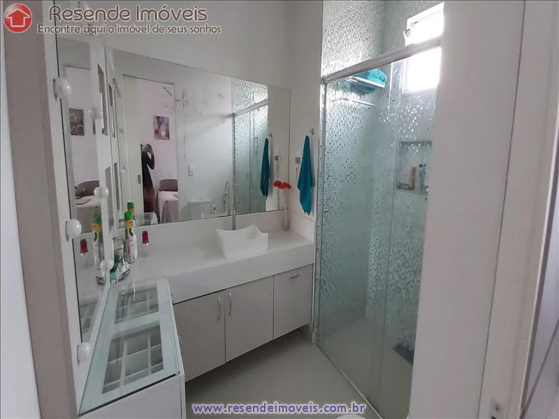 Foto 3 de 10 - Casa em condomínio para venda em Parque Ipiranga II