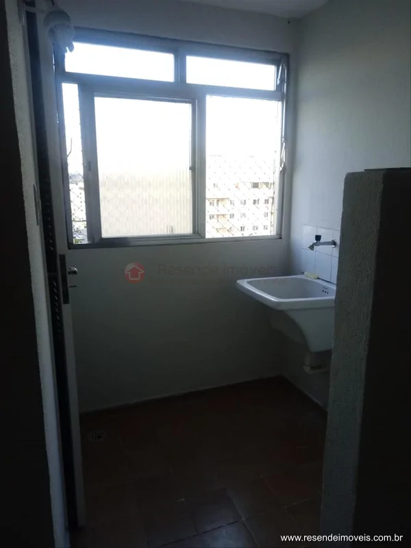 Foto 3 de 8 - Apartamento para aluguel em Jardim Jalisco