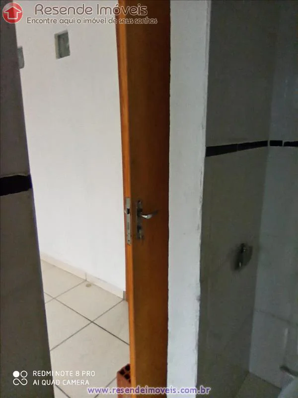 Foto 3 de 38 - Kitnet para aluguel em Morada do Contorno