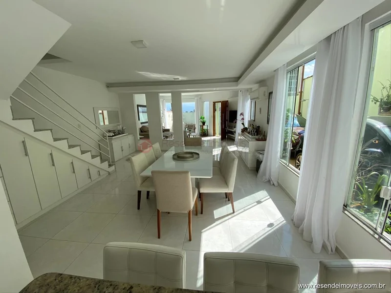 Foto 3 de 17 - Casa para venda em Parque Ipiranga II