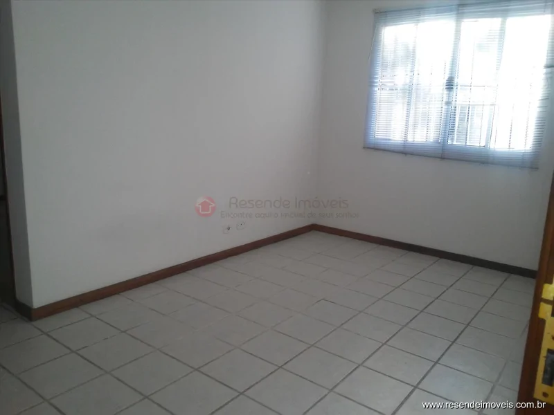 Foto 3 de 13 - Apartamento para aluguel em Jardim Brasília