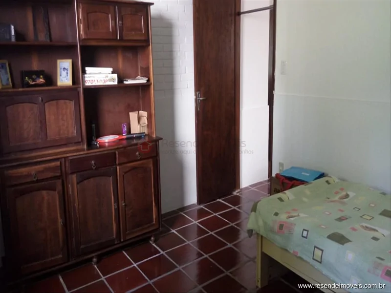 Foto 9 de 22 - Casa para aluguel em Casa da Lua