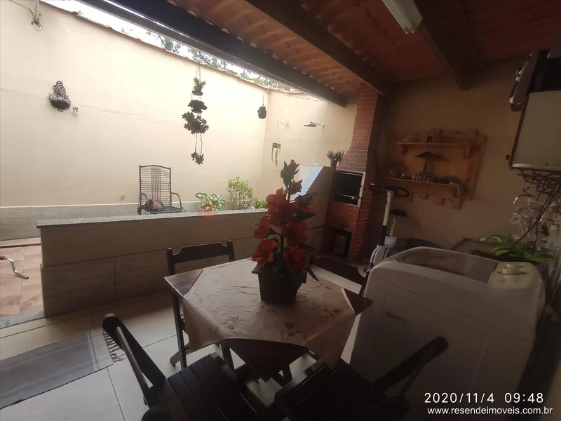 Foto 9 de 13 - Casa para venda e aluguel em Morada da Montanha