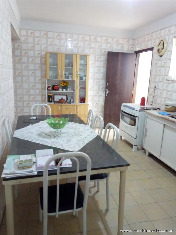 Foto 5 de 15 - Casa para venda em Centro