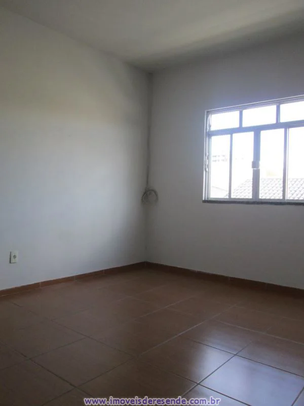 Foto 8 de 16 - Casa para aluguel em Montese