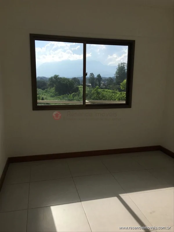 Foto 2 de 10 - Apartamento para venda em Montese