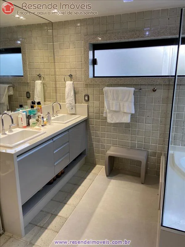 Foto 2 de 60 - Casa em condomínio para venda em Casa da Lua