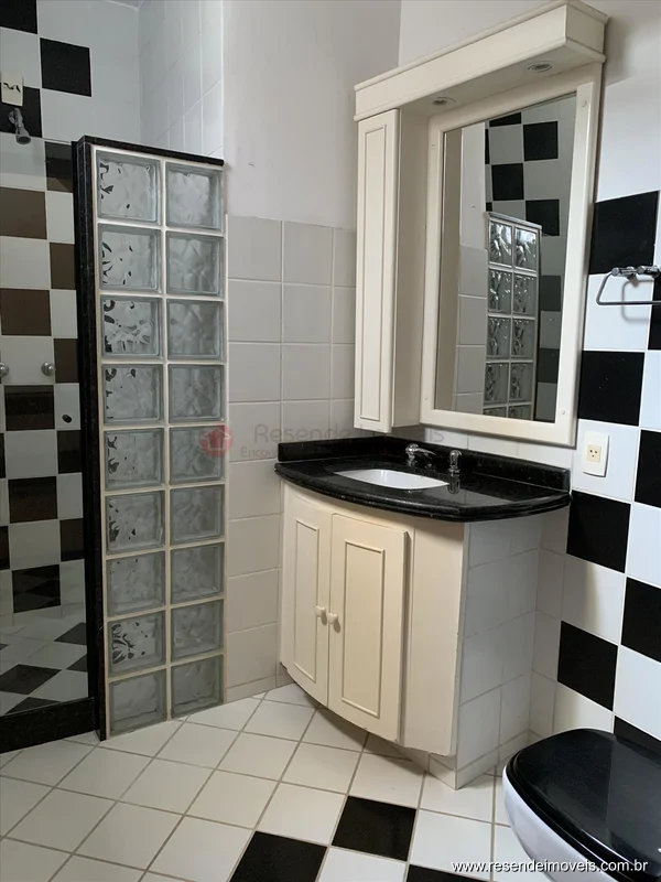 Foto 17 de 42 - Casa em condomínio para venda em Jardim Brasília