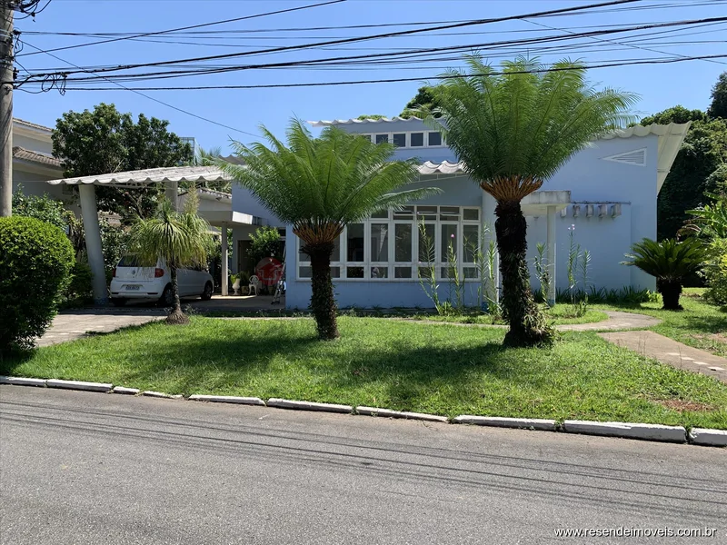 Foto 2 de 42 - Casa em condomínio para venda em Jardim Brasília