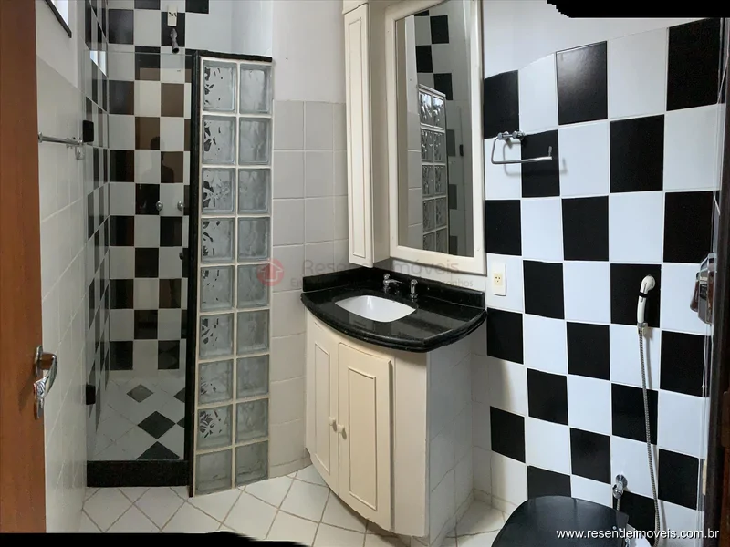 Foto 16 de 42 - Casa em condomínio para venda em Jardim Brasília