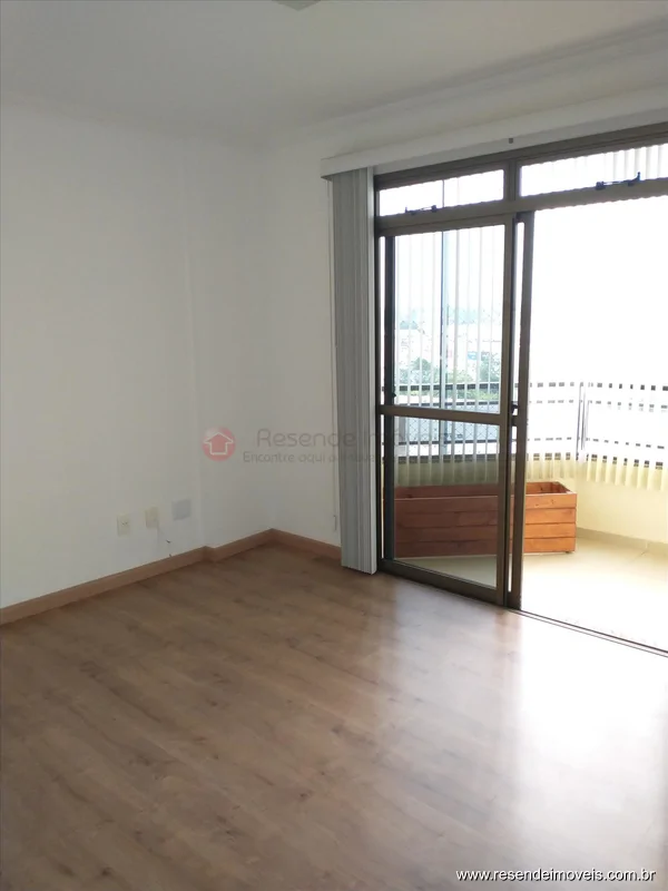 Foto 13 de 38 - Apartamento para venda em Morada do Castelo