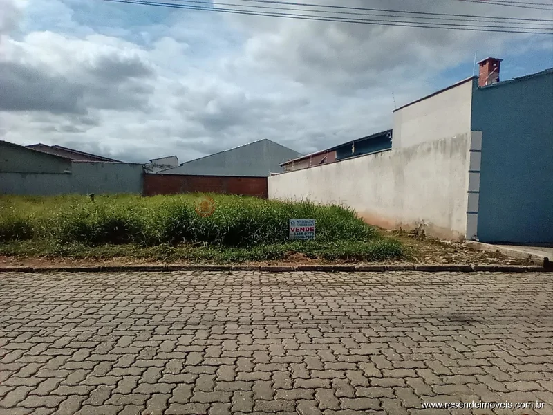 Foto 1 de 7 - Terreno para venda em Jardim Aliança II